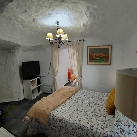 Holiday home Cueva La Loli Guadix
