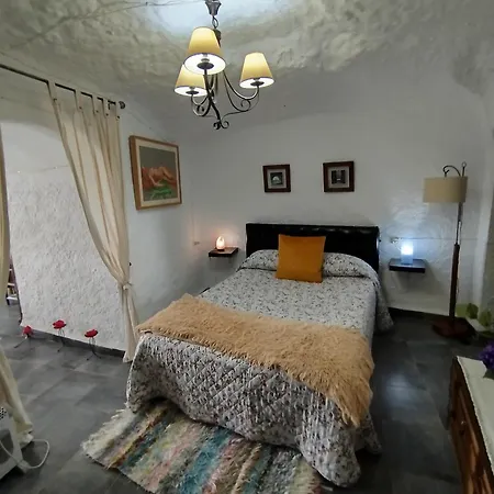Holiday home Cueva La Loli