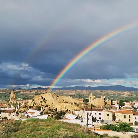 Cueva La Loli Holiday home Guadix
